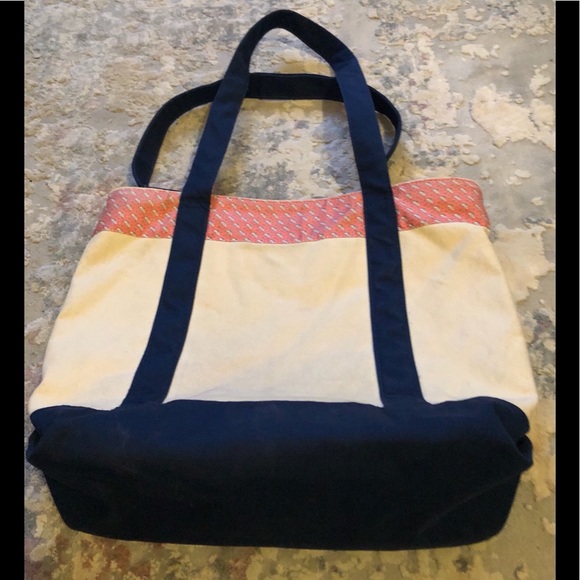 🐳 Vineyard Vines Classic Tote - Picture 7 of 14